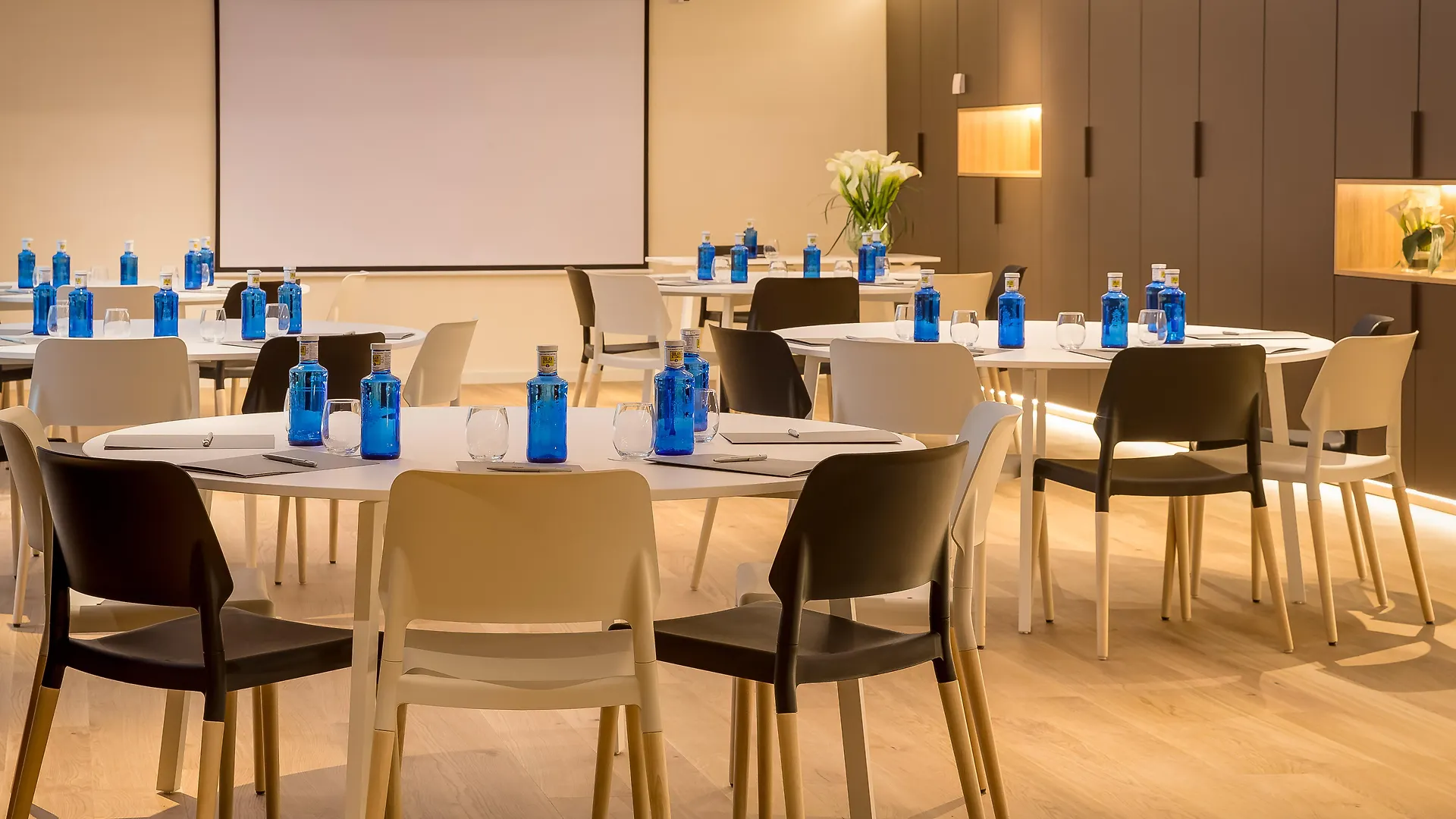 Hotel Ohla Eixample Barcelona 5*,